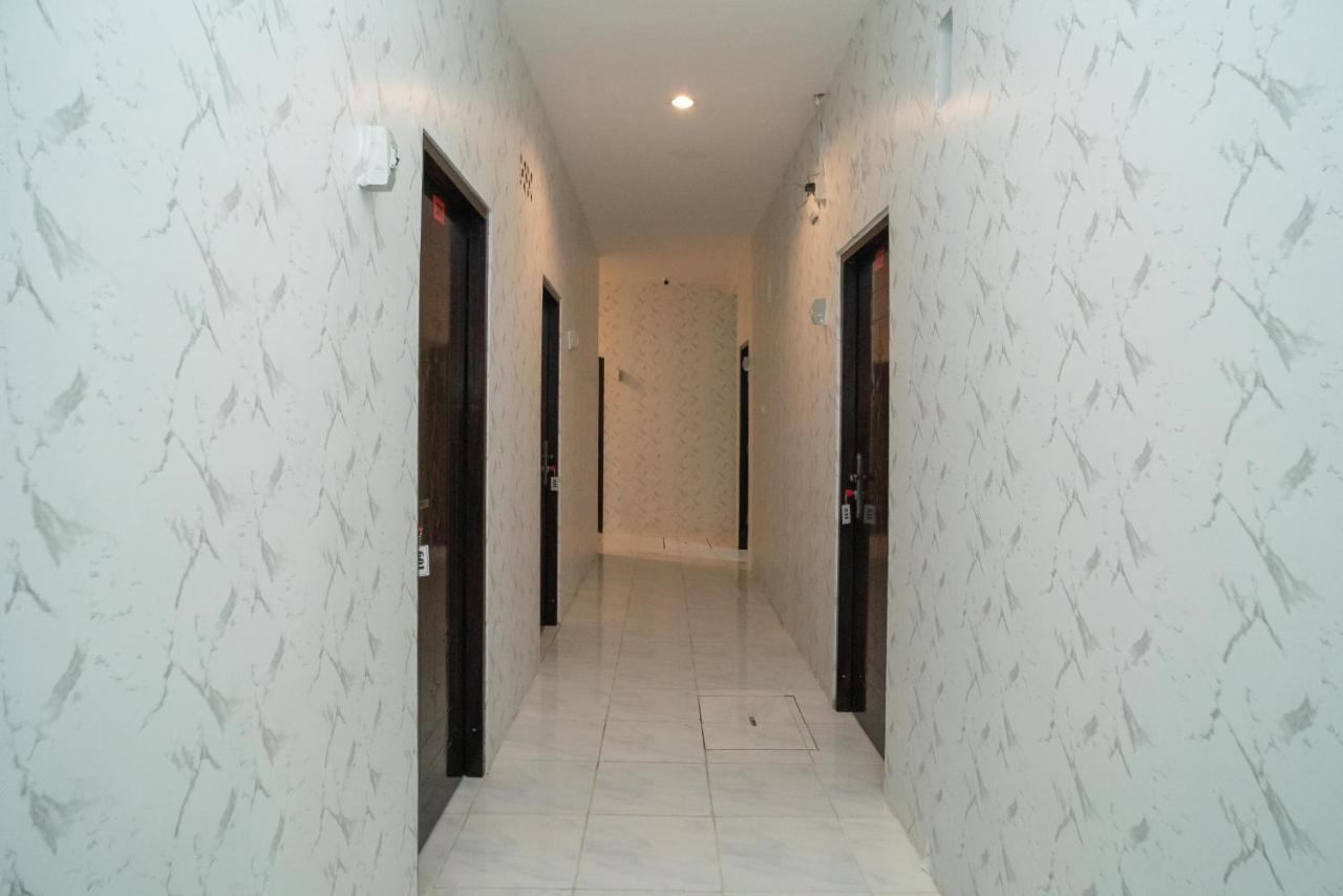 Reddoorz Near Sarinah Cakarta Dış mekan fotoğraf